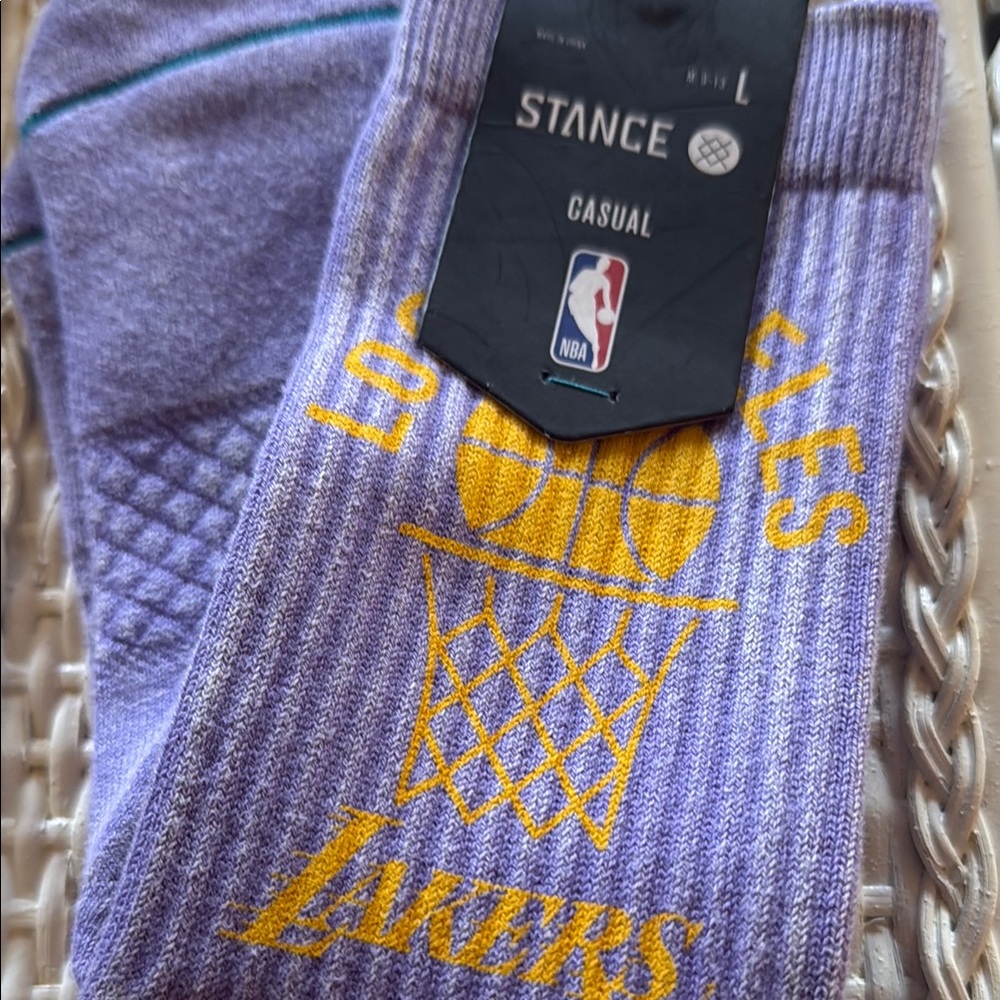 Stance NBA Los Angeles Lakers Vintage Purple Socks NWT - Picture 6 of 11